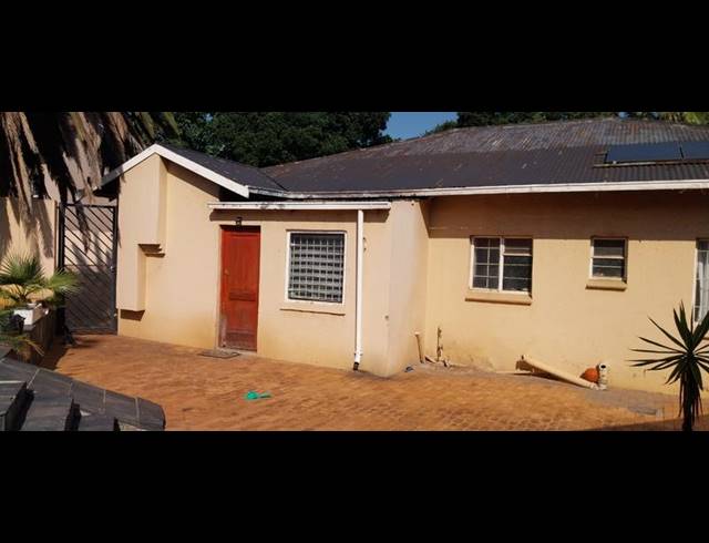 3 BEDROOM PROPERTY TO RENT IN WITFIELD